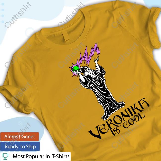 Slowikowska Veronika Is Cool Wizard T-Shirt